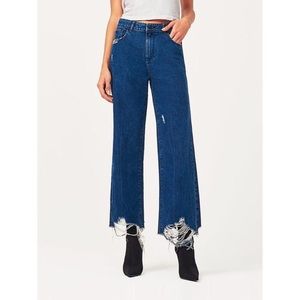 like new wide leg jeans